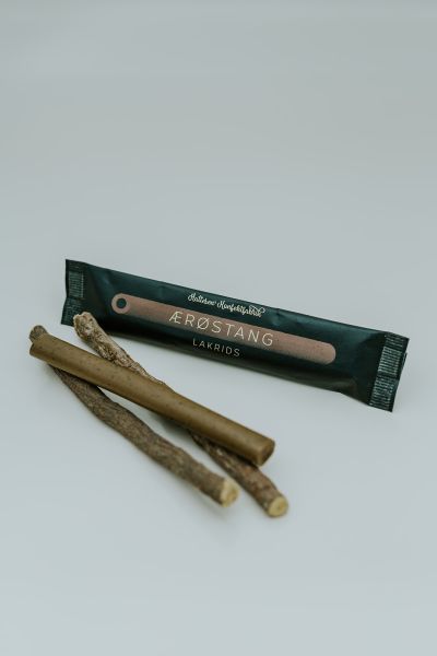 Hattesens Konfektfabrik Lakritzstange mit Lakritzkonfekt, 27g